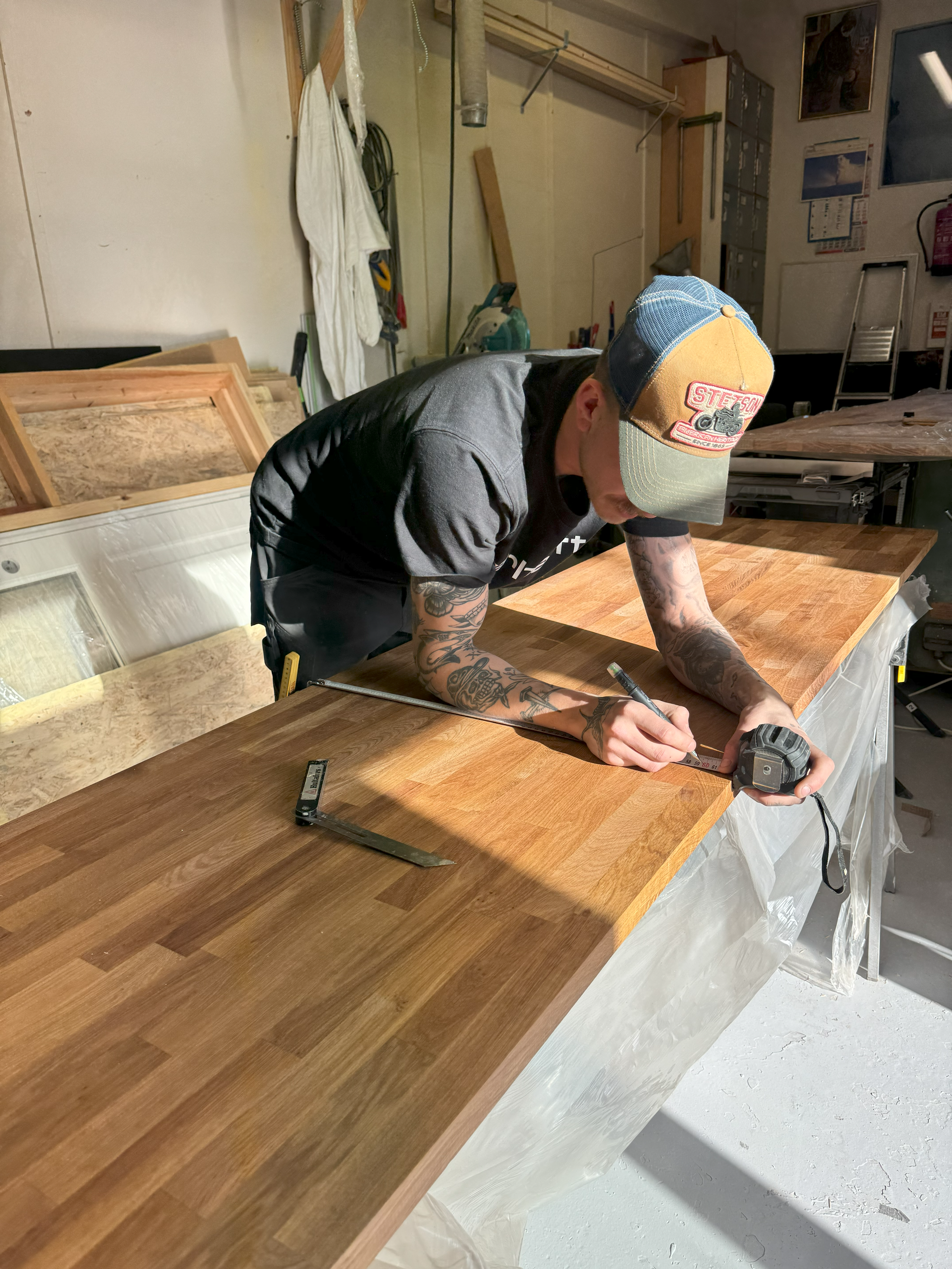 Thor Smíði að vinna